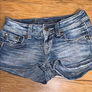 Miss Me shorts